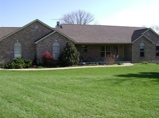 2751 Lee Pyle Rd, De Soto, MO 63020