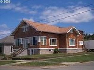 440 E 3rd St, Coquille, OR 97423
