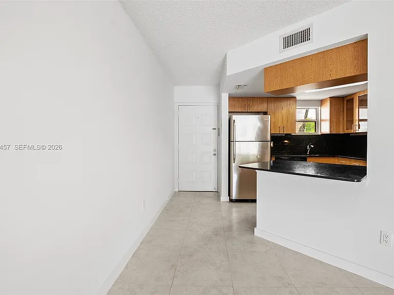 8373 Lake Dr #201 — Photo 12