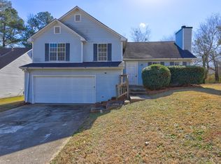 6451 Phillips Creek Dr, Lithonia, GA 30058