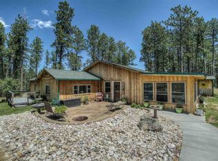 25349 Beaver Lake Rd, Custer, SD 57730