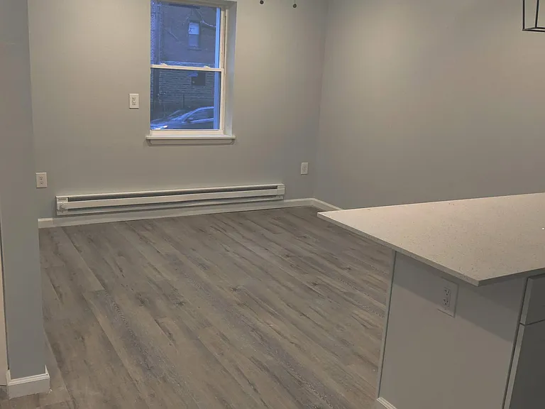 1909 W Chew Ave #7 — Photo 3