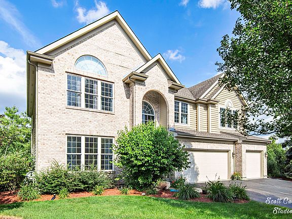 2nd image of 501 Barton Creek Dr