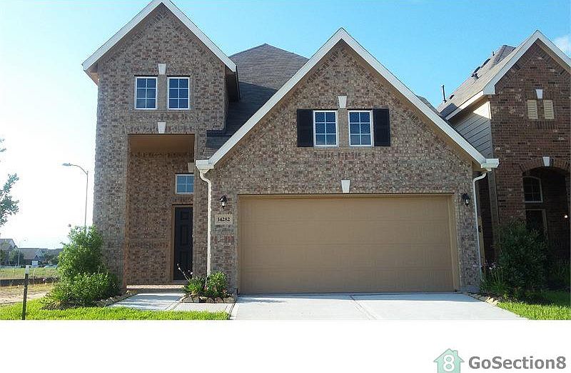 1st image of 14282 Pointa Vera Dr