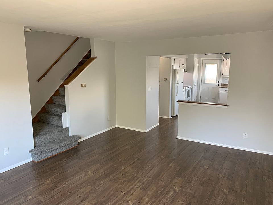 1st image of 1822 Cardinal Dr