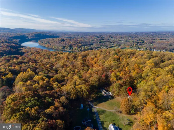 2136 Back Rd, Sharpsburg, MD 21782