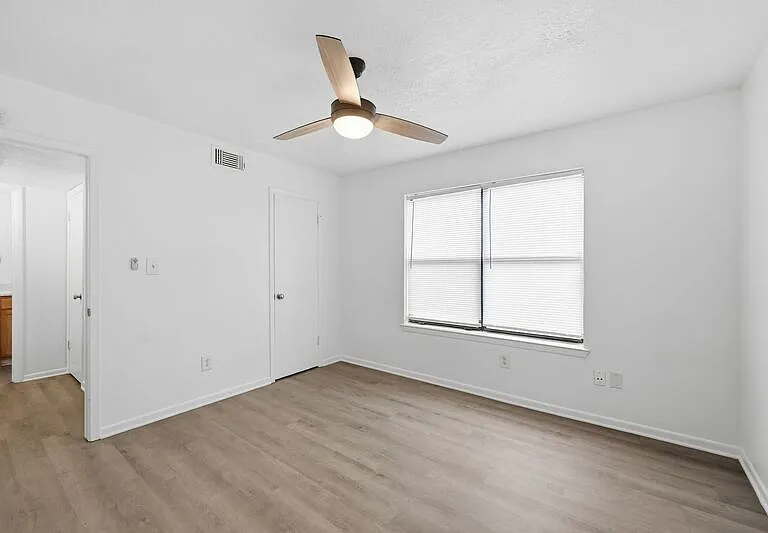 1410 S Elizabeth Ave #105 — Photo 19
