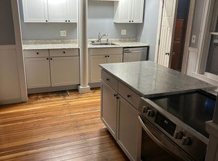 178 Lincoln St #101, Saco, ME 04072
