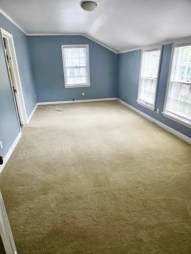 1014 W Grand Ave — Photo 5
