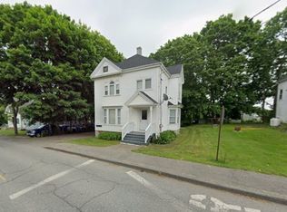 112 Pleasant St, Rockland, ME 04841