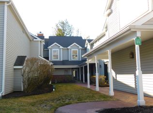195 Mayfield Dr UNIT 195, Trumbull, CT 06611