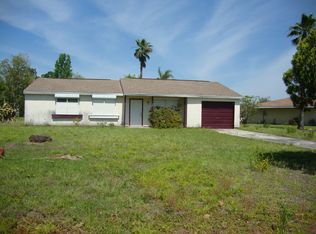 4050 S Edgewater Cir, Labelle, FL 33935