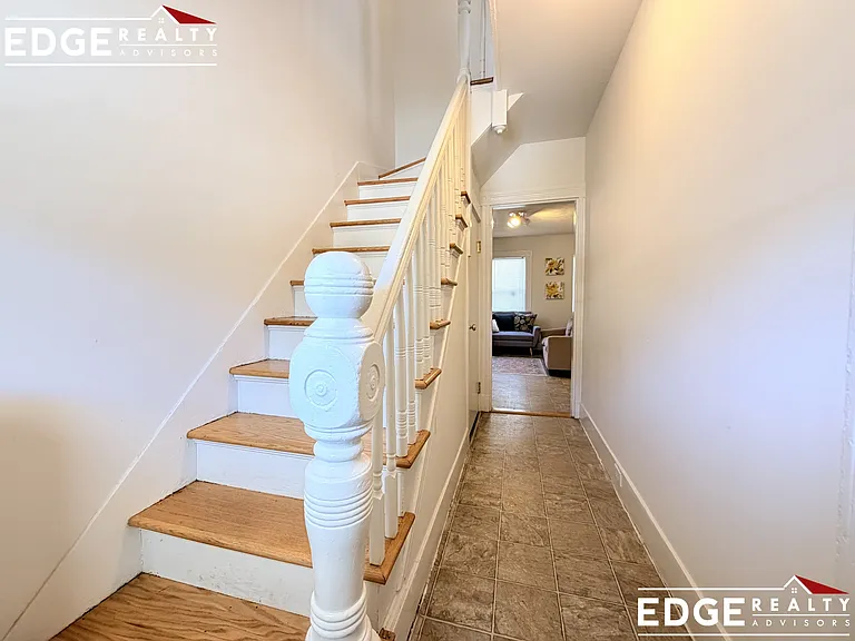 33 Winship Pl — Photo 12