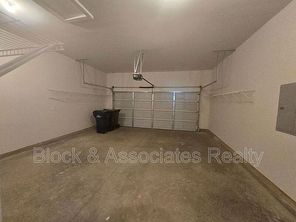 2nd image of 200 Mary Montrose Blvd