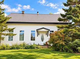 13 Wolsley St, Springhill, NS B0M 1X0