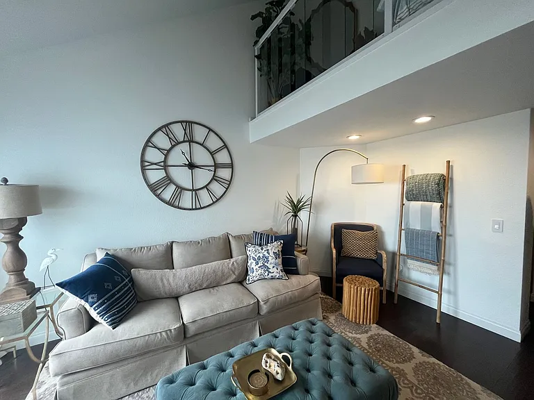 320 Foothill Rd — Photo 12