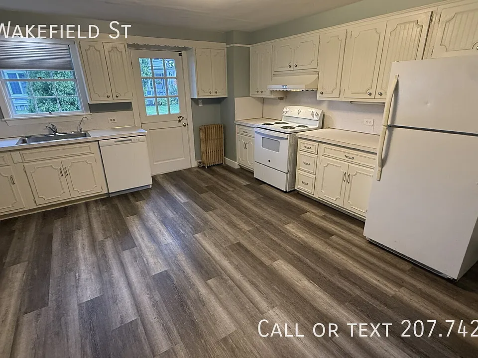 24 Wakefield St #B