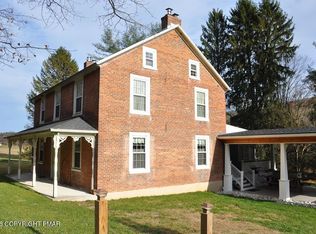 1642 Kunkletown Rd, Saylorsburg, PA 18353