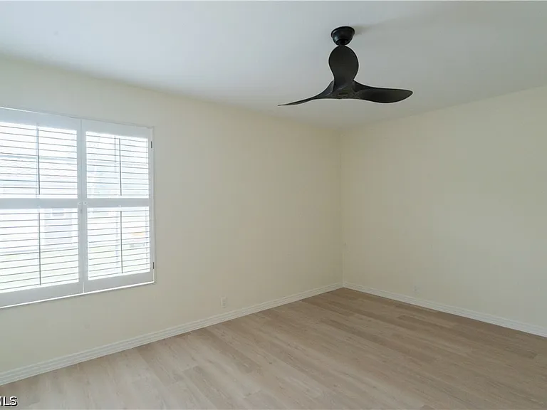 15200 Sweetwater Ct — Photo 26