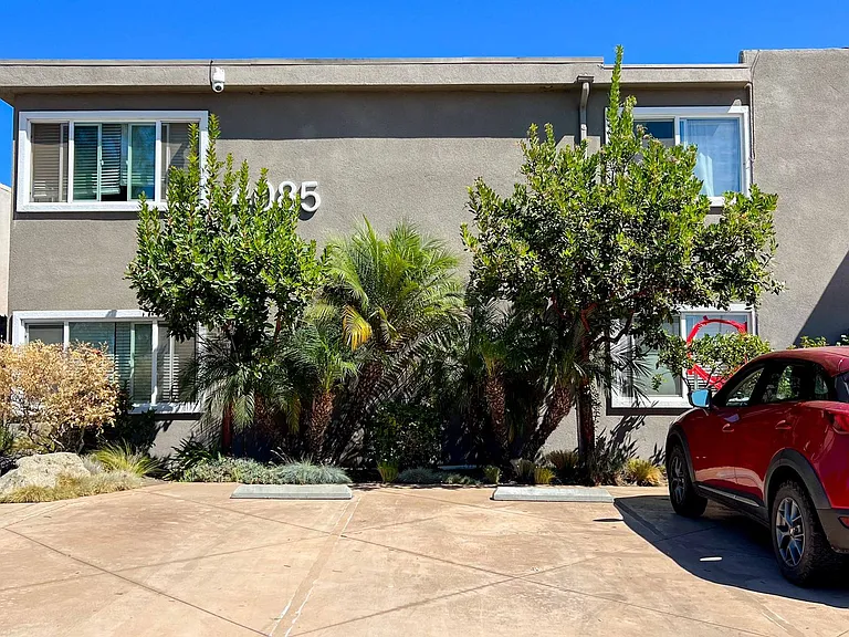4085 Idaho St — Photo 2
