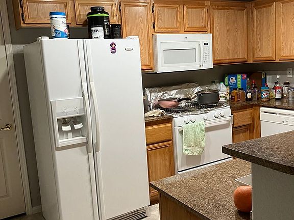 3rd image of 9975 Peace Way Unit 1075