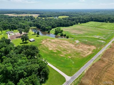 688 Donnell Ave, Sorento, IL, 62086