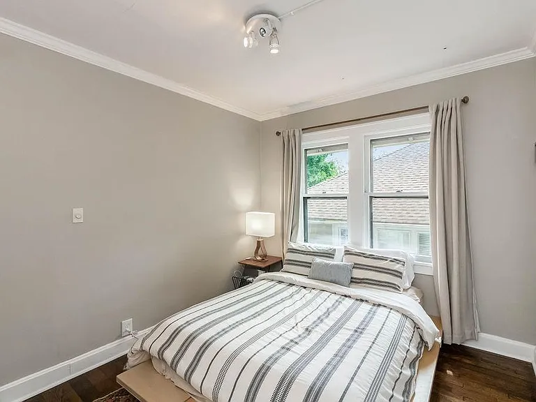 4814 Liberty St — Photo 15