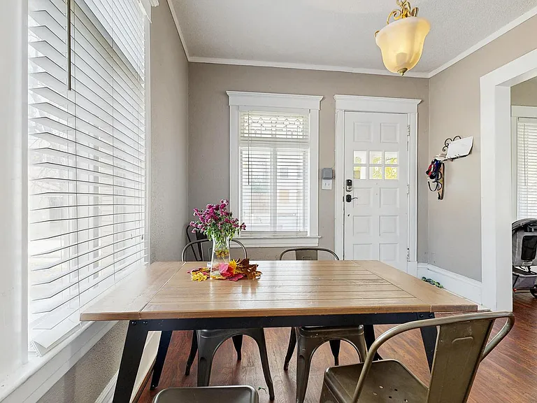 3516 Baltimore Ave — Photo 13