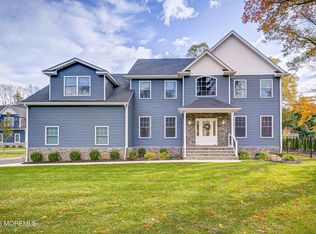 3 Greenoak Blvd, Middletown, NJ 07748