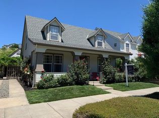 375 Parkland Farms Blvd, Healdsburg, CA 95448