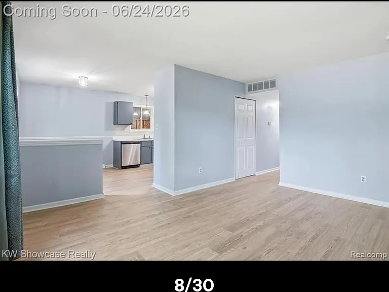 801 Farnsworth Rd — Photo 12