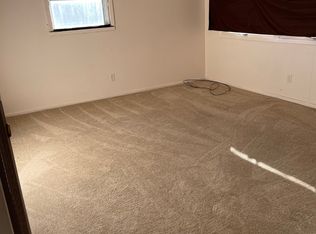 623 E 6th St, Grafton, ND 58237