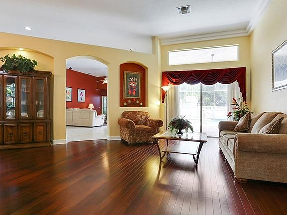 3rd image of 5006 Devon Park Dr