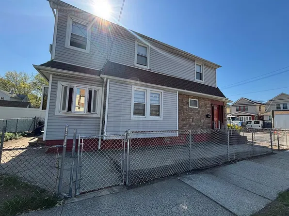 168-14 115th Avenue image 2 of 24