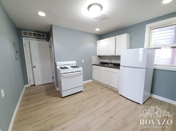 794 Bergen St #1