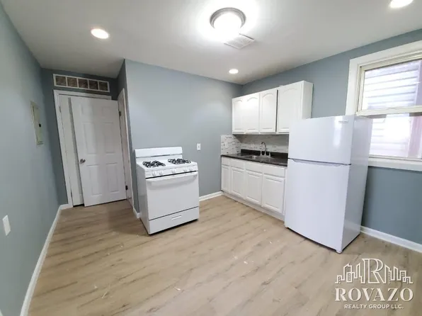 794 Bergen St, Newark, NJ