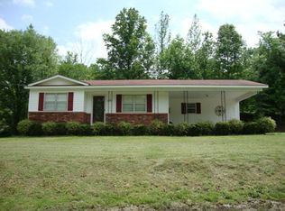 125 Meadowbrook Dr, Bradford, TN 38316
