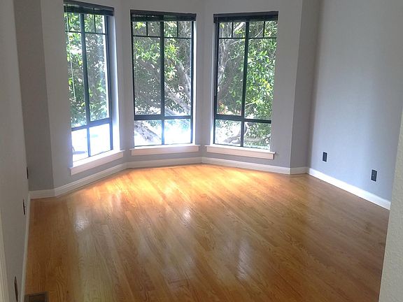 5th image of 1125 Fell St #1