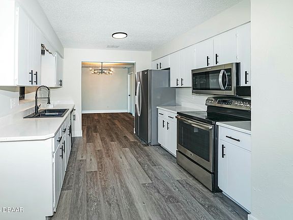 5th image of 6102 Del Mar Dr
