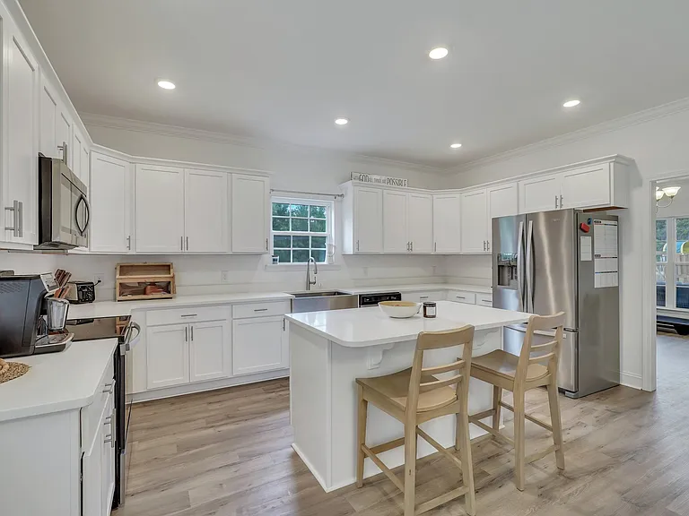 2560 Old Macon Darien Rd SE — Photo 3