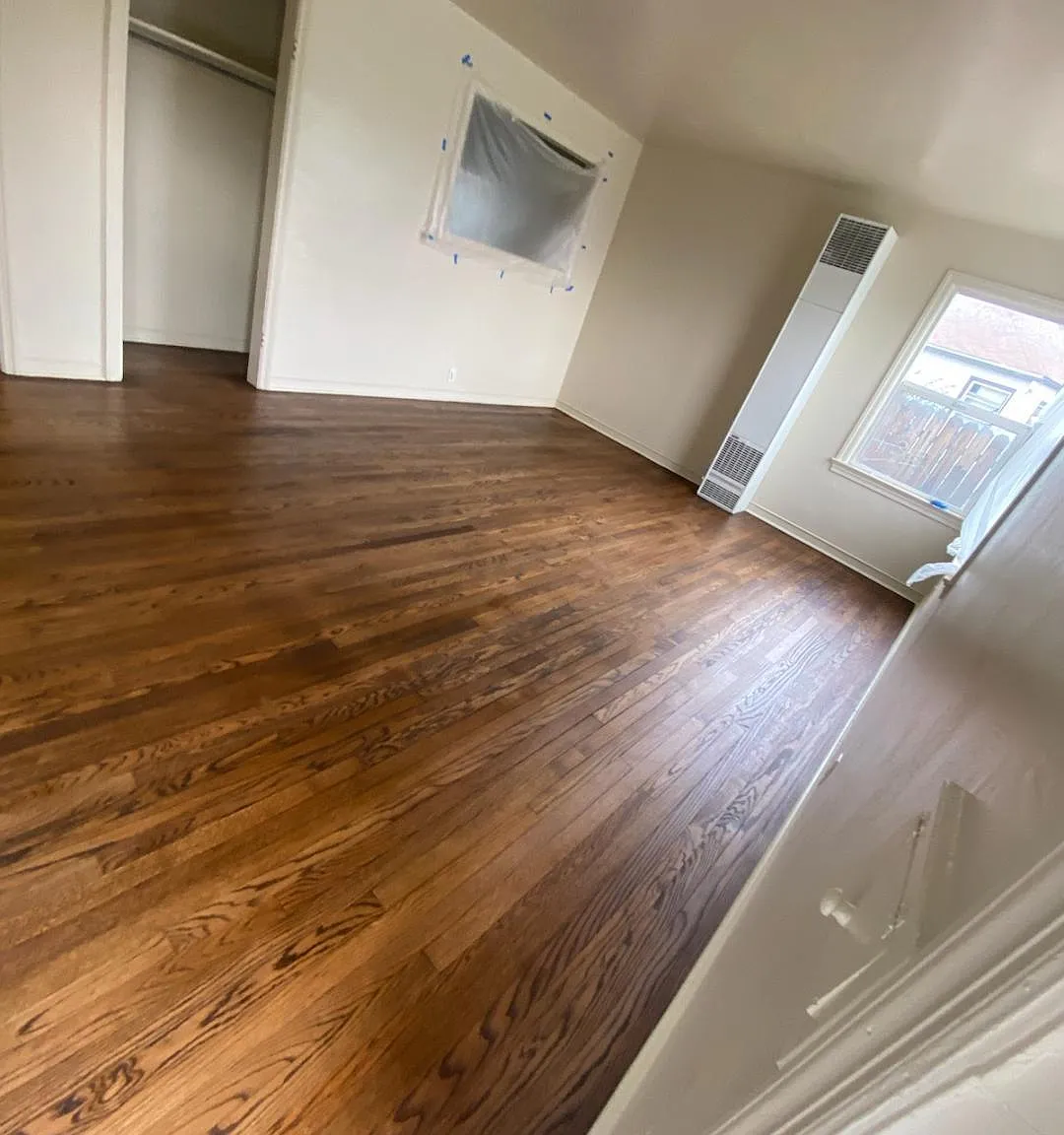 90 Barker Cir — Photo 2
