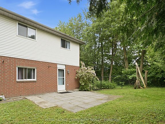 4th image of 48 Borland Ct