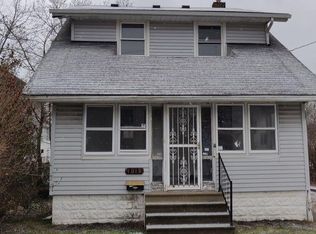 1015 Pitkin Ave, Akron, OH 44310