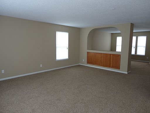 5th image of 5710 N Attleburg Dr