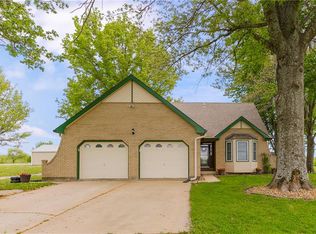 7622 Newton Rd, Odessa, MO 64076