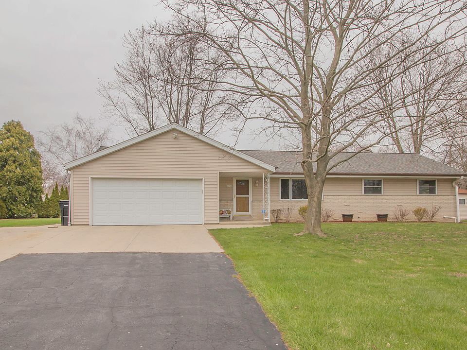 1st image of 4978 W Churchill Ln