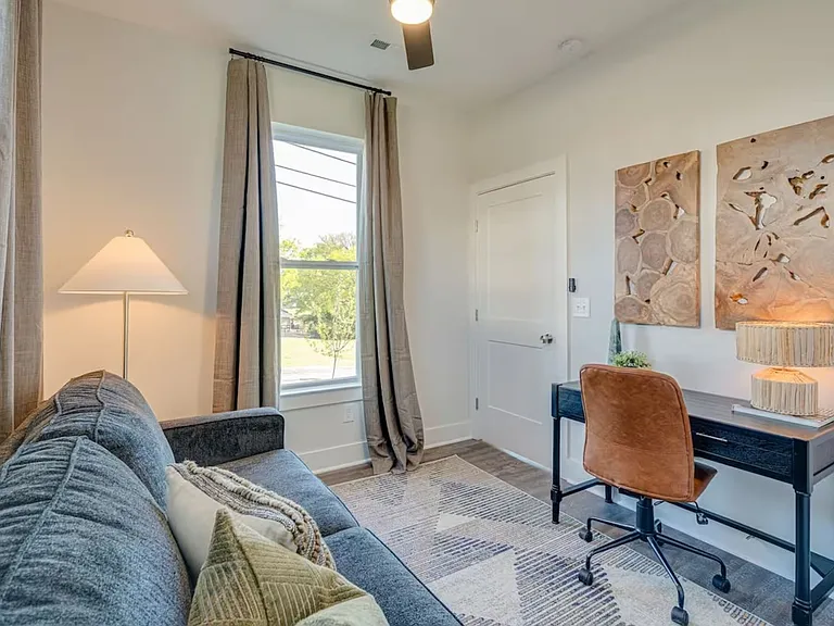 5631 Lenox Ave — Photo 9