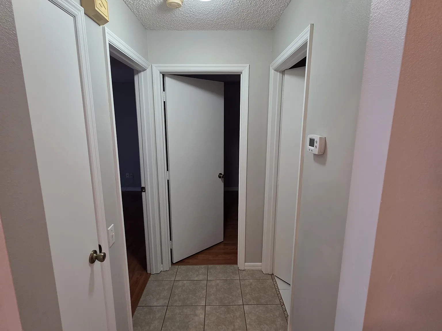 3 bed, 1304 sqft, $2,395 — Photo 4