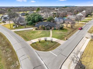 9130 Hanging Moss Dr, Granbury, TX 76049