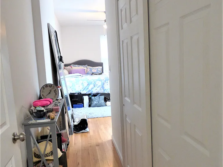 218 E 14th St #5R — Photo 9
